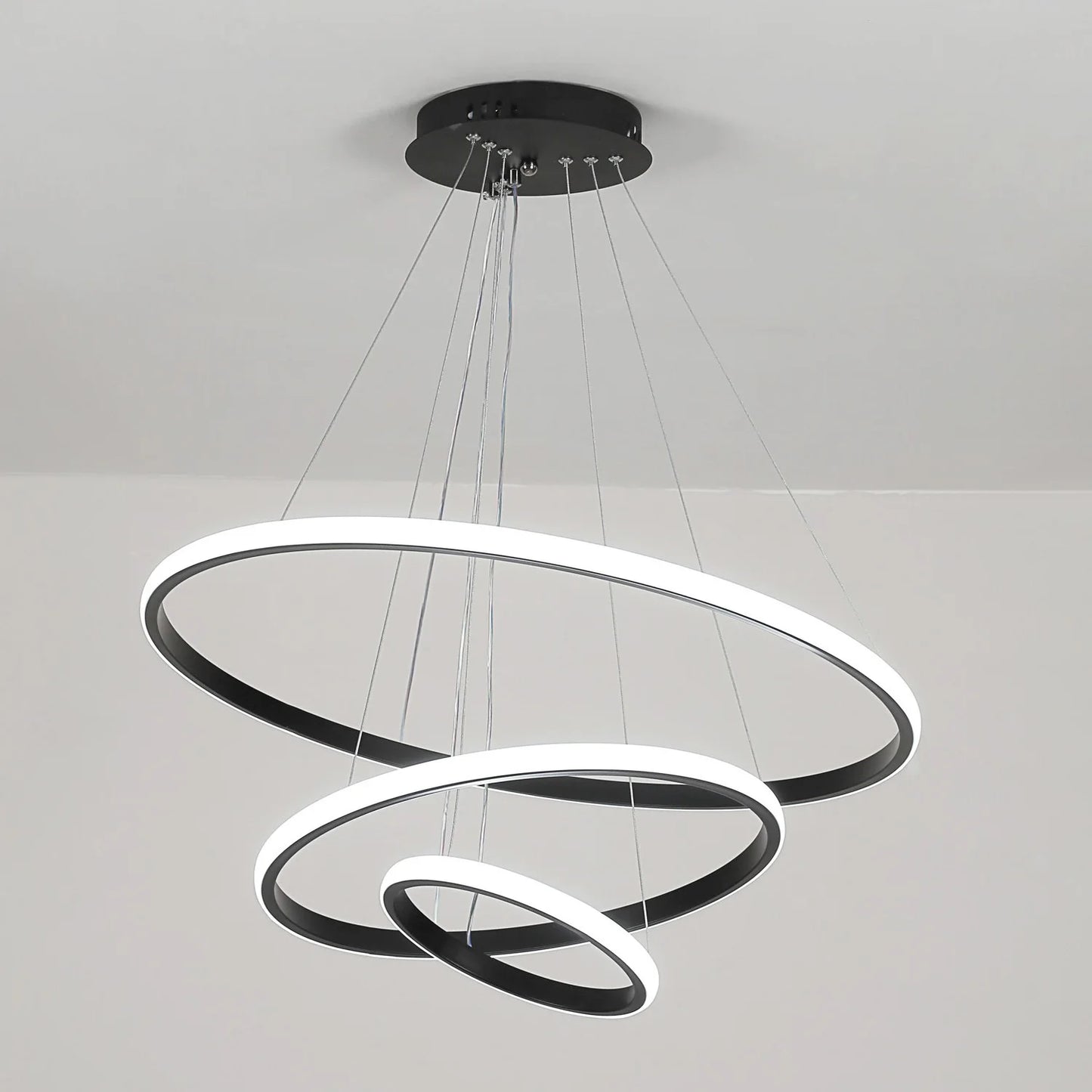 LumaCirque™ – Adjustable Circular Pendant Chandelier (3-Ring LED)