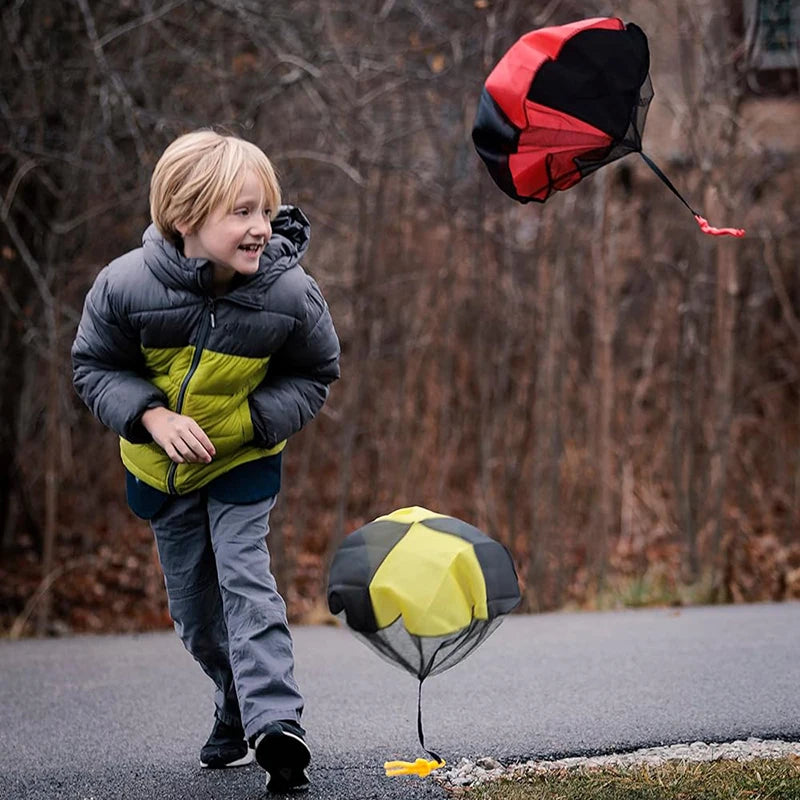 SkyJumper™ – Tangle-Free Flying Parachute Toy for Boys & Girls
