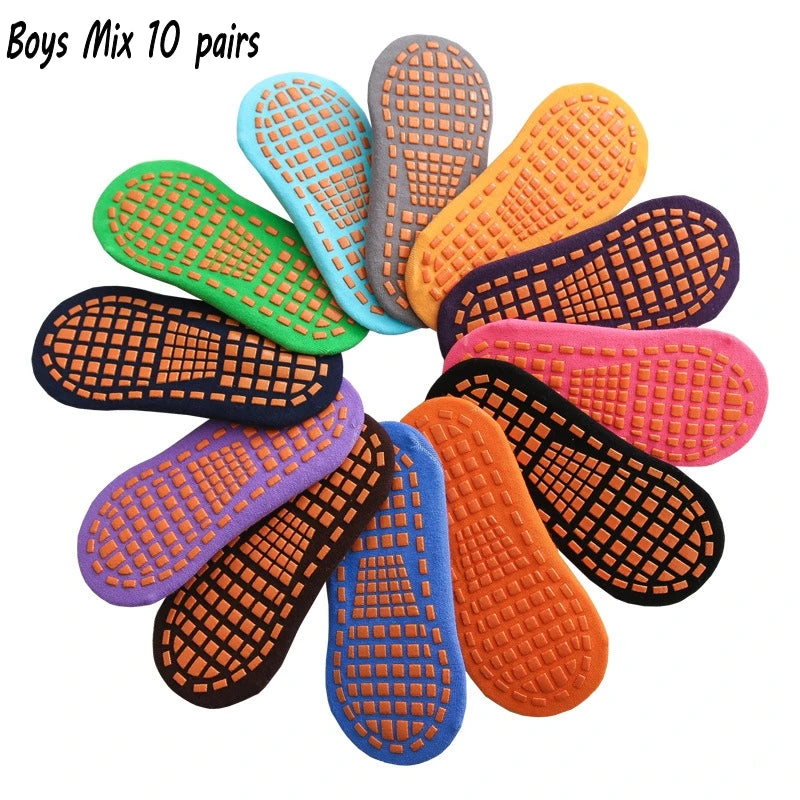 GripMates™ – Anti-Slip Trampoline Socks for Kids & Adults (10 Pairs)