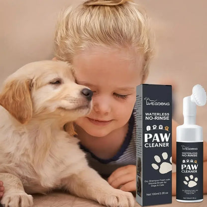 FreshPaws™ No-Rinse Foam – Deep Clean Paw Wash for Dogs & Cats
