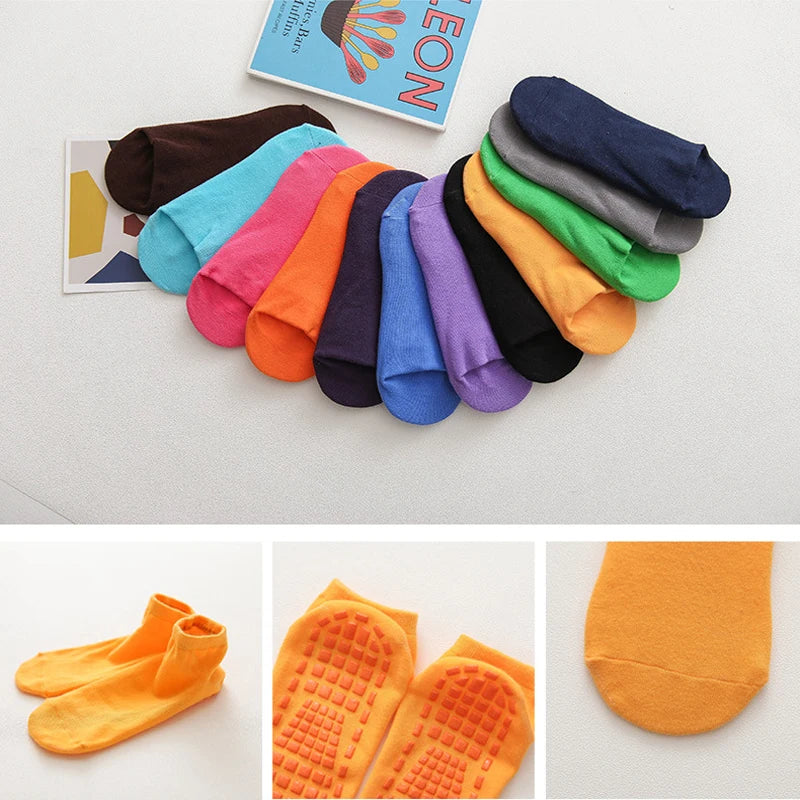 GripMates™ – Anti-Slip Trampoline Socks for Kids & Adults (10 Pairs)