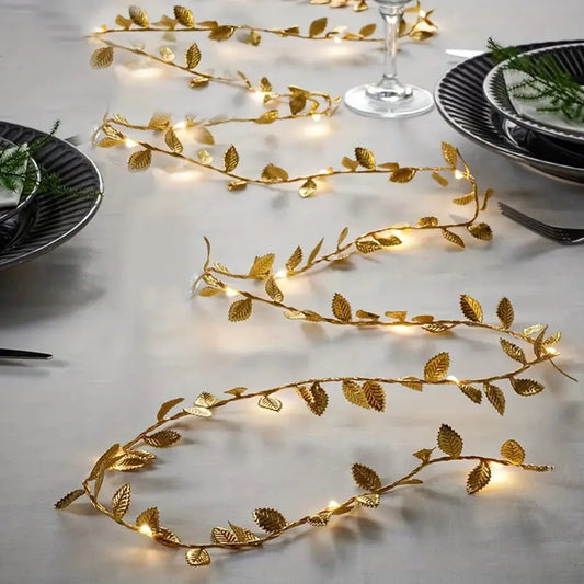 TwinkleVine™ 🍃💡 – 2M Battery-Powered Golden Leaf String Lights